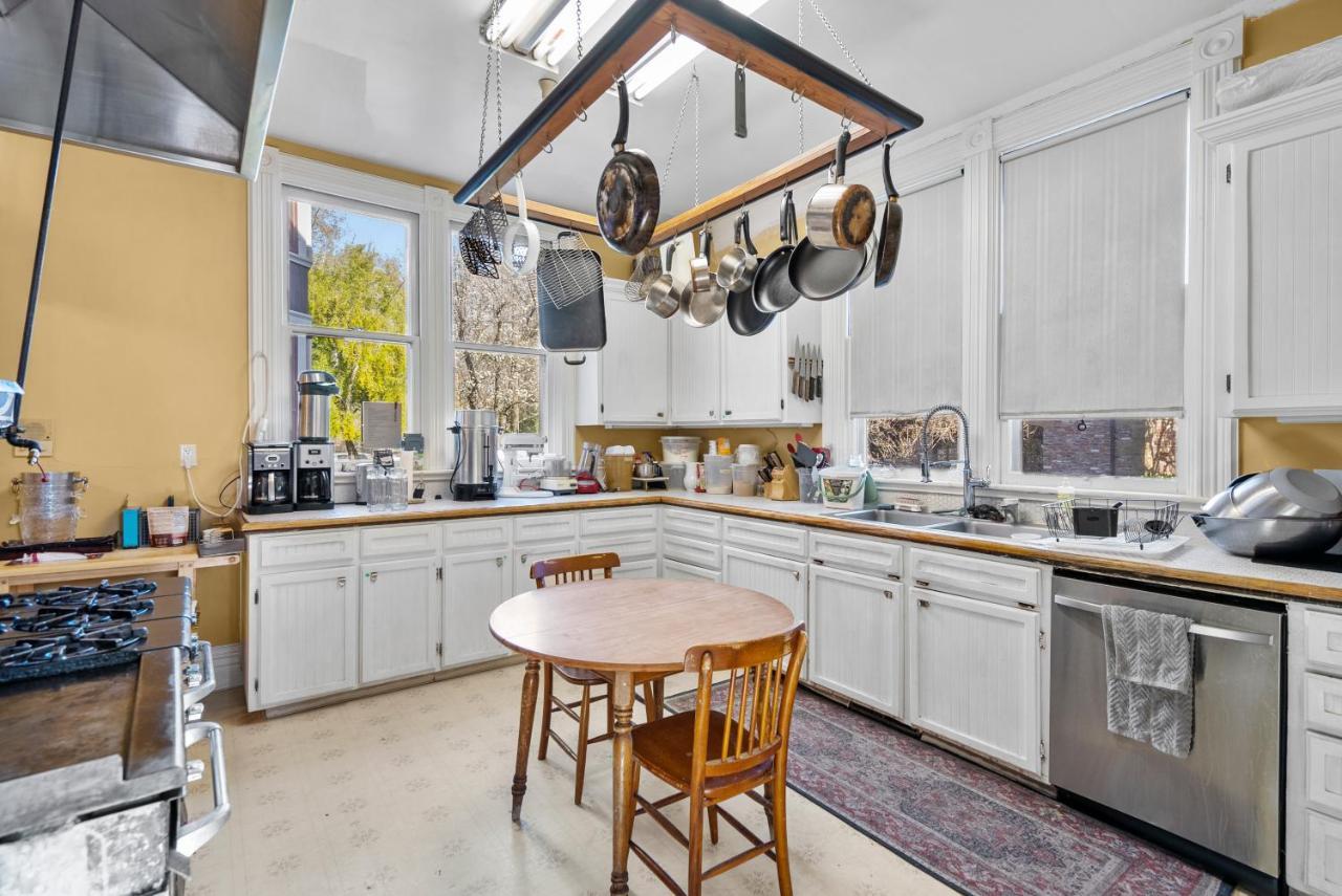 Hennessey House Bed And Breakfast นาปา ภายนอก รูปภาพ