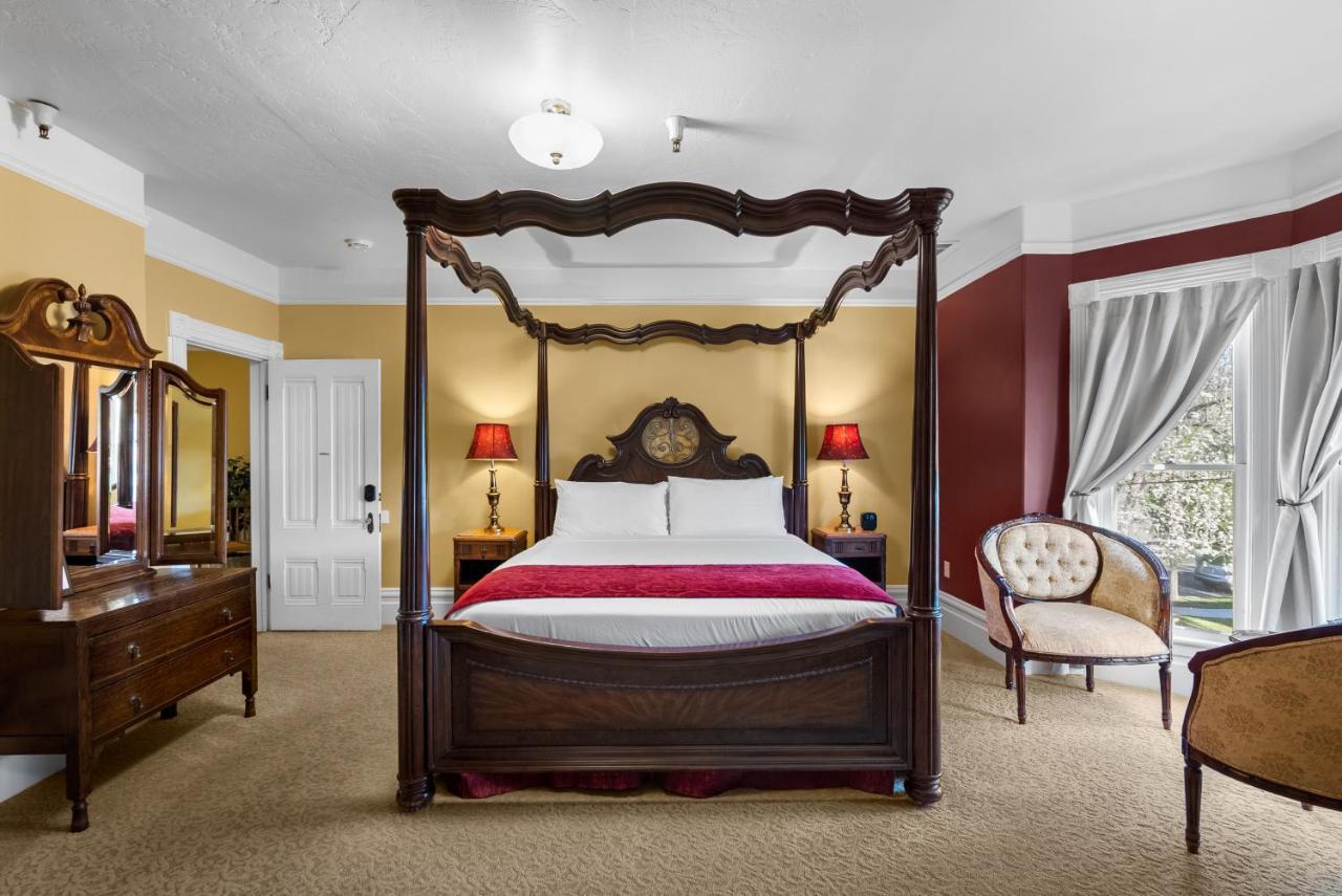 Hennessey House Bed And Breakfast นาปา ภายนอก รูปภาพ