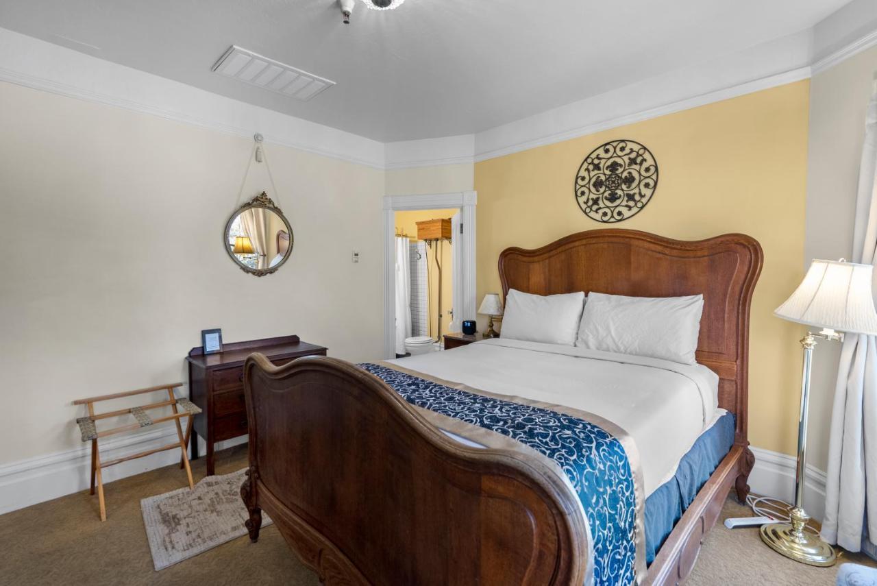 Hennessey House Bed And Breakfast นาปา ภายนอก รูปภาพ